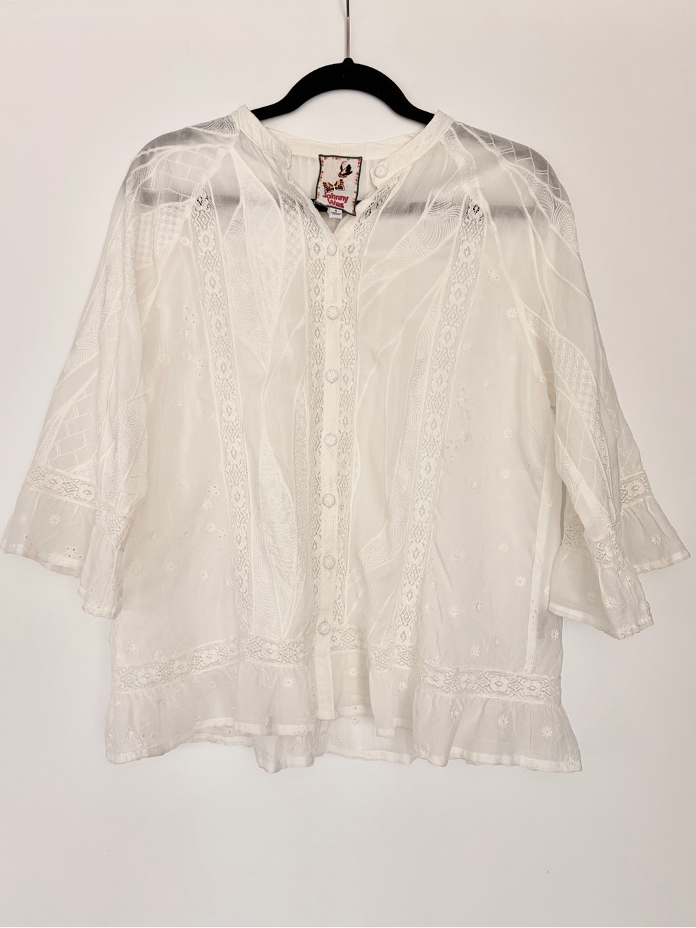 Johnny was white Cream Sheer Embroidered lace Button-Up Blouse size small